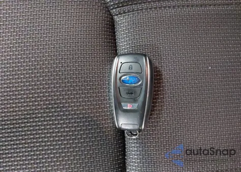 2022 Subaru Impreza Premium 5-Door z USA, uszkodzony, nr VIN 4S3GTAD65N3725853